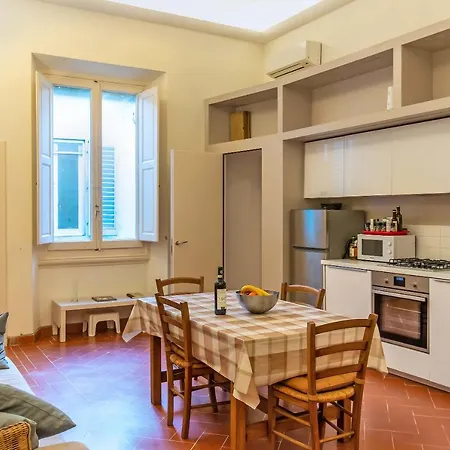 Lovely Flat In The Historical Palazzo Gherardi Appartement