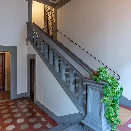 Lovely Flat In The Historical Palazzo Gherardi Apartment *